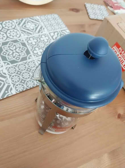 Photo of free Bodum 8cup caffitiere CRACK IN LID (Wimbledon SW19) #2