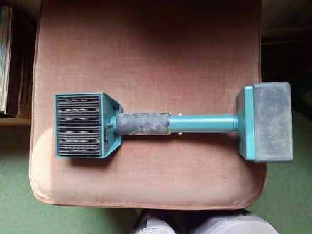 Photo of free Carpet Stretcher Tool (Brighton Hill RG22) #2