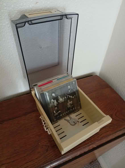 Photo of free Lockable CD case (Chesham HP5) #1