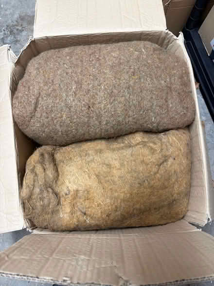 Photo of free lagging blankets for insulation in attic loft garage etc (Welling DA16) #1