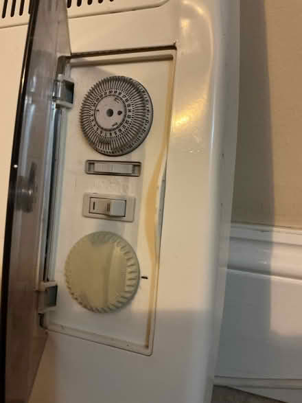 Photo of free Electric wall heaters (Sutton on Trent NG23) #4