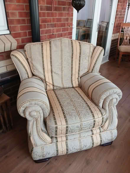 Photo of free 3 piece suite (Birchmoor B77) #1