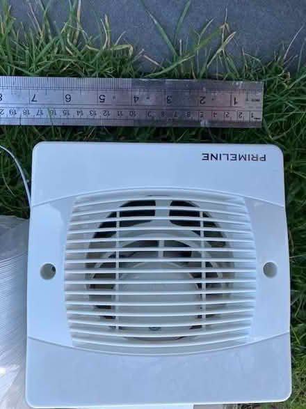 Photo of free A Primeline Bathroom/Toilet Extractor Fan 100mm (Little Herberts GL53) #4