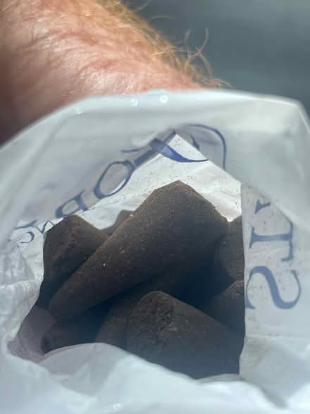 Photo of free Violet incense cones (BuryStEds IP33) #1