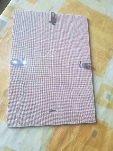 Photo of free A4 picture frame (Corstorphine EH12) #2
