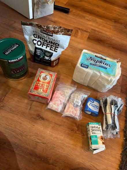 Photo of free 200+ paper napkins (Brightwood 20011) #2