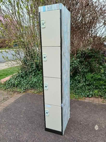 Photo of free 4 door locker (West Bridgford NG2) #1