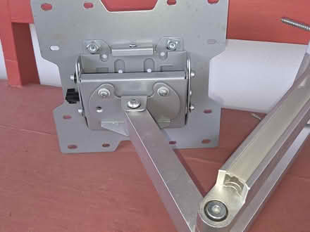 Photo of free Television/Monitor Wall Mount (Bala Cynwyd) #3