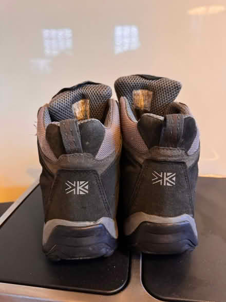 Photo of free Men’s Walking Boots Size 9 (Chelmsford CM2) #3