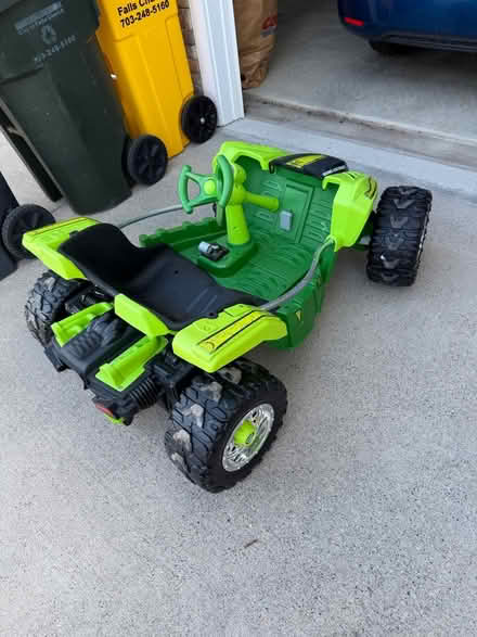 Photo of free Power Wheels Dune Racer Extreme (Falls Church) #4