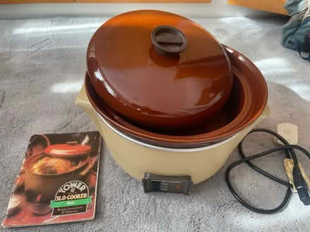 Photo of free Electric Slow Cooker (Fairfield LA1) #1