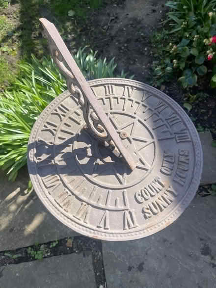 Photo of free Sundial (Putney SW15) #2