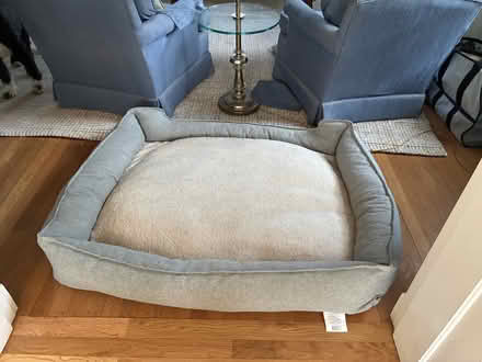 Photo of free extra large dog bed (Chevy Chase DC) #1