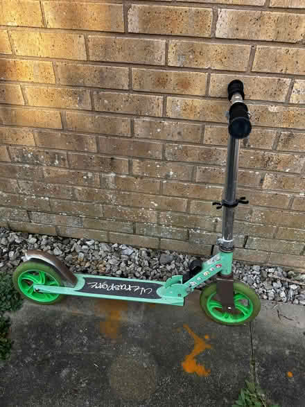 Photo of free Child’s feeding chair and child’s scooter (Abraham Heights LA1) #3