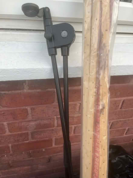 Photo of free Joblot perfect for car boot (Litherland) #2