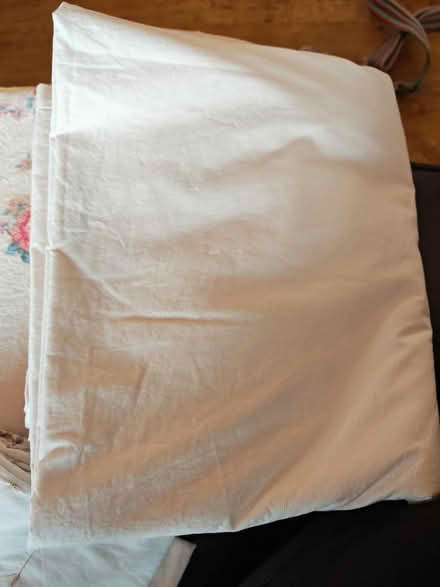 Photo of free Bedding double bed size (Great Sutton CH66) #1