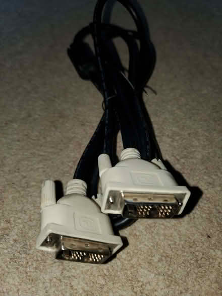 Photo of free DVI cable (Moortown LS17) #1