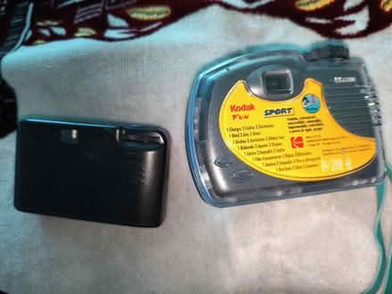 Photo of free 2 cameras (Vauxhall SW8) #2