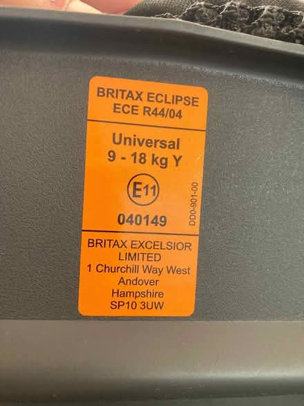 Photo of free Child car seat (TW9 (Kew)) #2