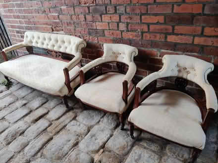 Photo of free Edwardian-style 3 piece suite (S11) #2