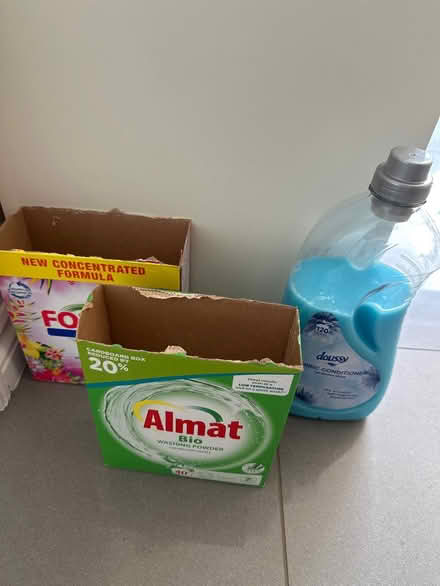 Photo of free Washing powder / fabric conditioner (Maperley ng3 NG3) #1