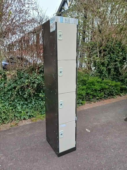 Photo of free 4 door locker (West Bridgford NG2) #2