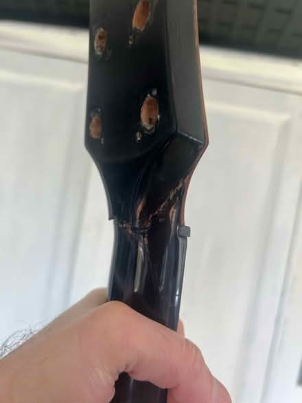 Photo of free 2x damaged guitars (RG4) #3
