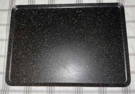 Photo of free Used Scoville Oven/Baking Tray (Southfields SW19) #1