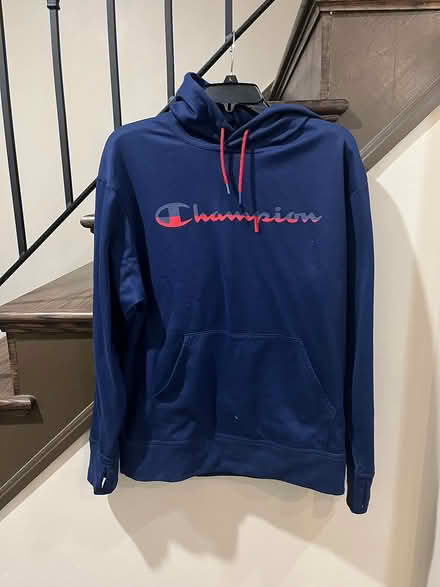 Photo of free Youth M hoodie (West view terrace, Oakville) #1
