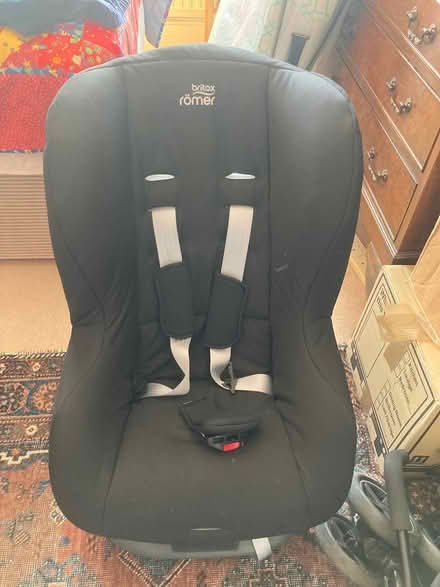Photo of free Child car seat (TW9 (Kew)) #1