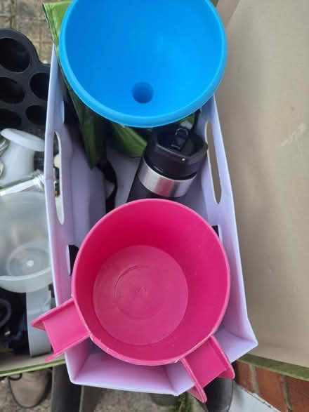 Photo of free Kitchen miscellaneous (NW11 6LN) #2