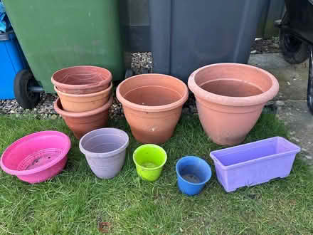 Photo of free Old pots (Oxenholme LA9) #1