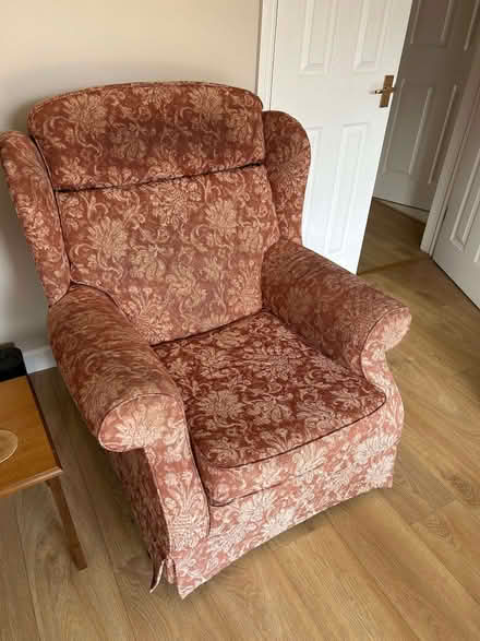 Photo of free Three Piece Suite (Parker Knoll) (Romsey SO51) #3