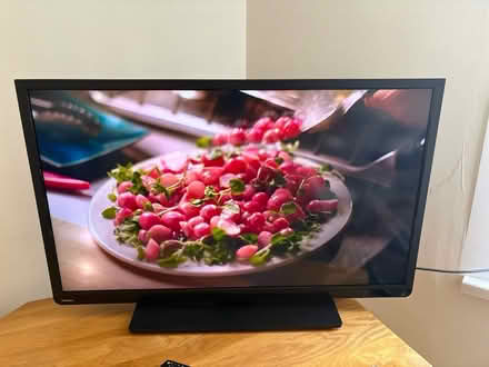 Photo of free 43” Toshiba TV (New Brighton) #1