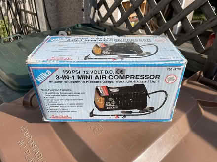 Photo of free 12v mini air compressor for car tyres etc (Liberton EH16) #1