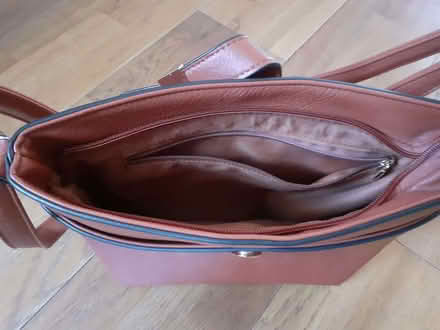 Photo of free Handbag (Kingsway) #2