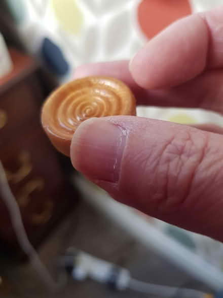 Photo of free Wooden draughts counters (BA1) #2