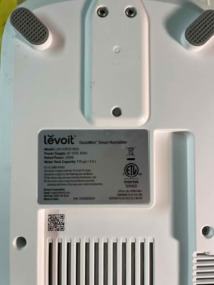 Photo of free Ultrasonic humidifier by Levoit (Nr Fresh Pond & Mt Auburn Cem.) #3