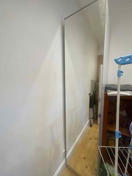 Photo of free Tall wardrobe (Tooting SW17) #1