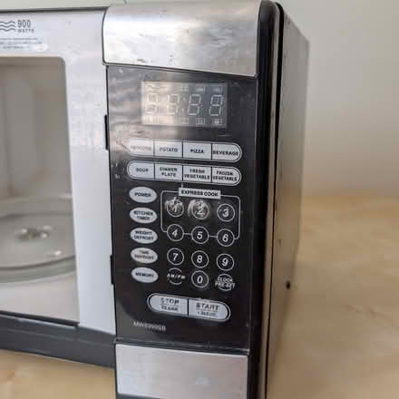 Photo of free Microwave, 900 watt (near Palo Alto High School) #3