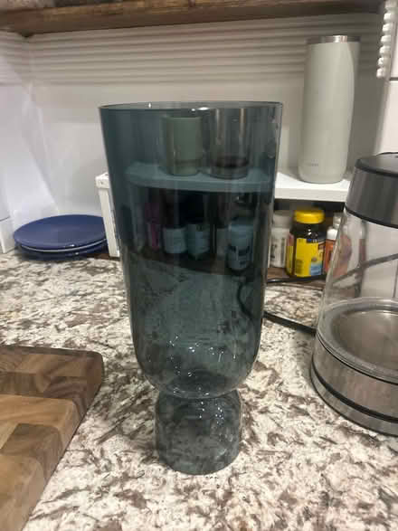Photo of free Hay vase (chinatown) #1