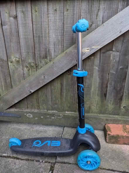 Photo of free kids (M25 Prestwich) #1