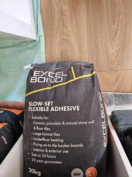 Photo of free Grey slow set adh (IG1) #2