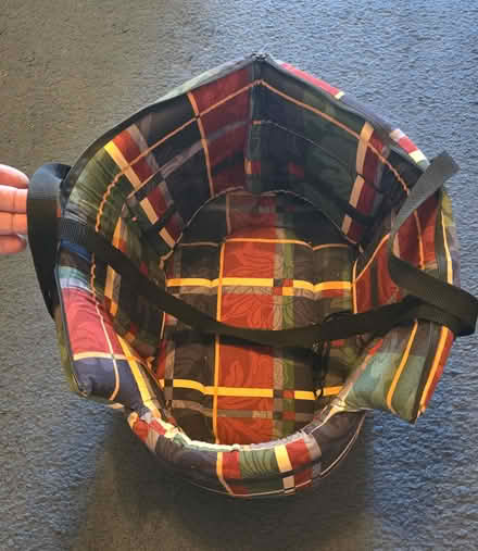 Photo of free Dog Bed/Carrier (Twickenham TW2) #2