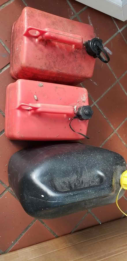 Photo of free Fuel/petrol containers (Lescudjack Penzance) #1