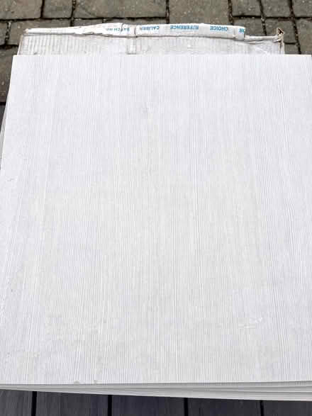 Photo of free tiles assorted (Bloor & Islington) #3