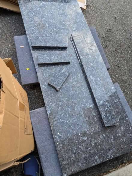 Photo of free Various. First come first serve (21108) #2