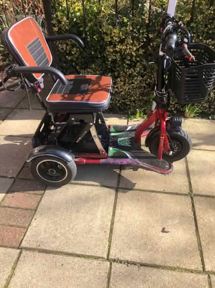 Photo of free Mobility Scooter FAULTY (Shepherd’s Bush W12) #2