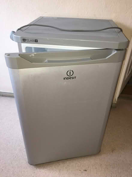 Photo of free Under counter fridge (Portslade by Sea BN41) #1