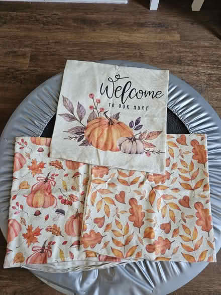 Photo of free 3 pillow cases (EC1R) #1